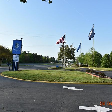 Economy Inn Norge Exterior photo