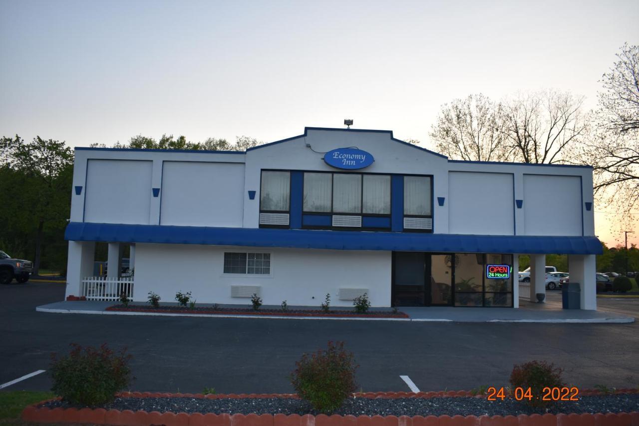 Economy Inn Norge Exterior photo