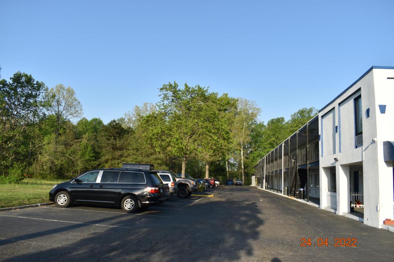 Economy Inn Norge Exterior photo