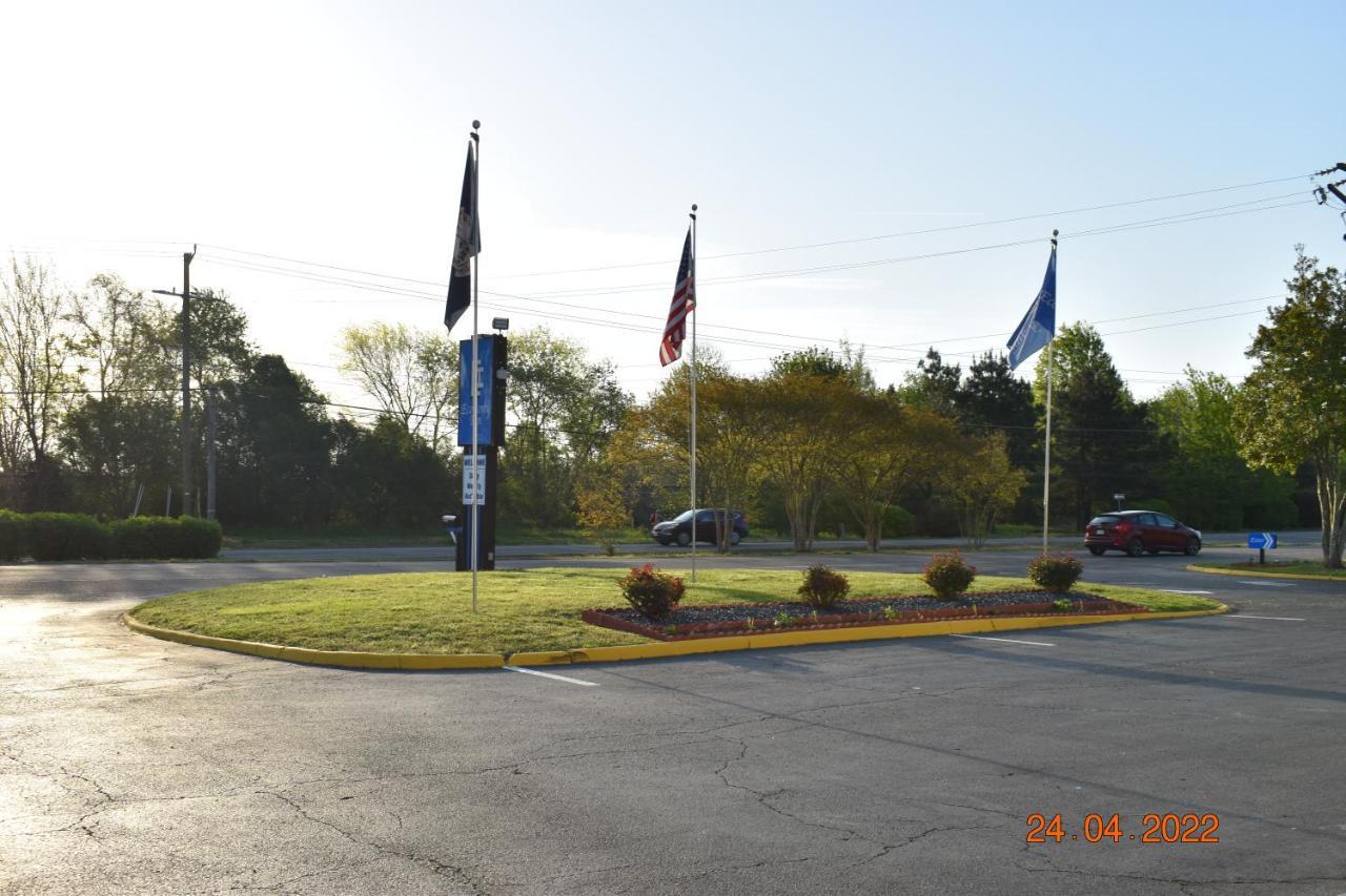 Economy Inn Norge Exterior photo
